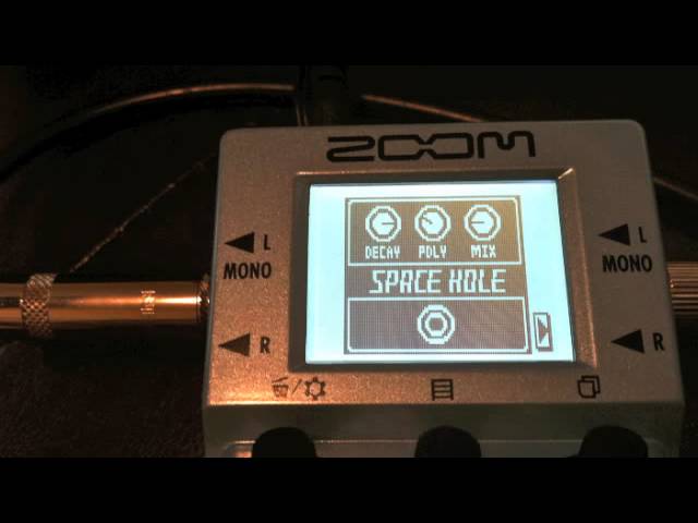 Zoom MS70CDR Space Hole Demo - YouTube