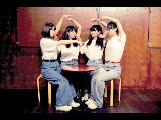 ハナレル / 校庭カメラアクトレス - YouTube