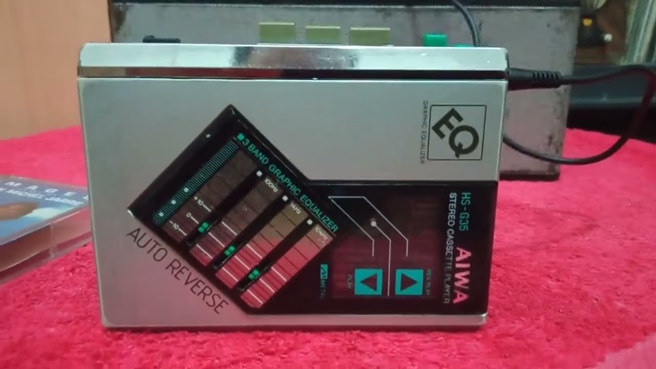 Aiwa HS-G35 Cassette Autoreverse Portable - YouTube