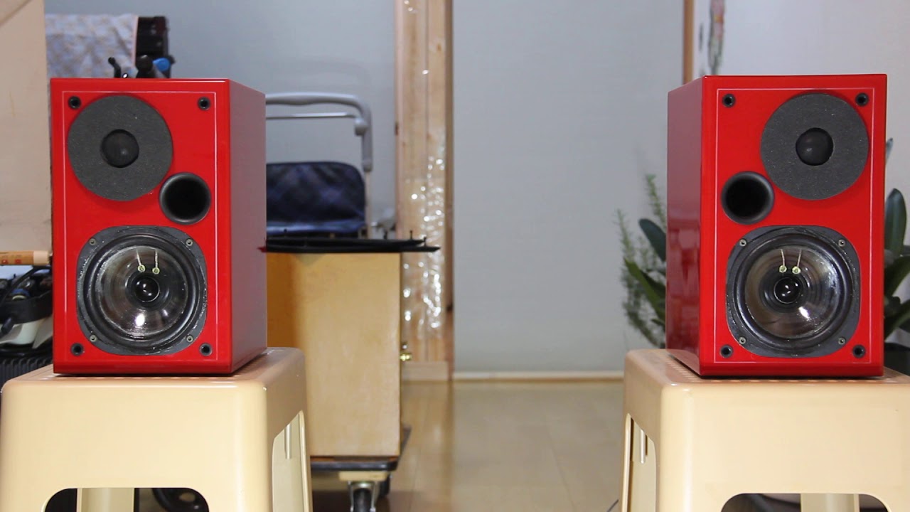 フェラーリ・レッドUSHER S-520. Signature改 - YouTube