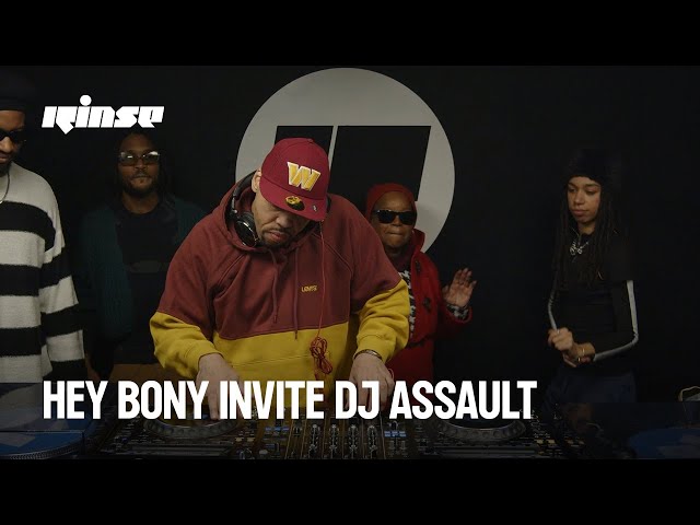 Hey Bony invite DJ Assault (DJ set & Talk) | Rinse France - YouTube