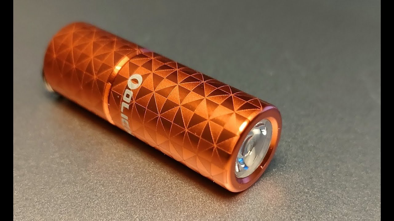 Olight i1R2 Pro 普段から鍵と一緒に出来るEDCキーホルダーライト
