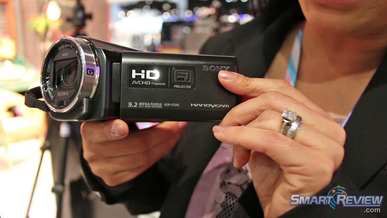 CES 2014 | Sony Handycam HDR-PJ540 Projector Camcorder | WiFi