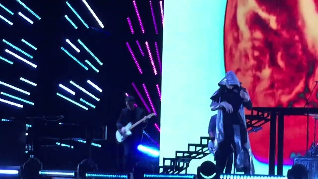 Smashing Pumpkins - Space Oddity [David Bowie] (Live in Salt Lake