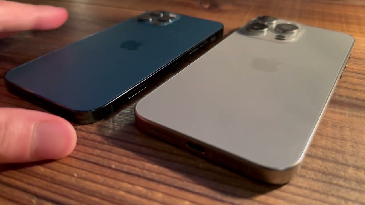 iPhone 15 Pro Maxのナチュラルチタニウムを愛でながらお酒を飲むだけ