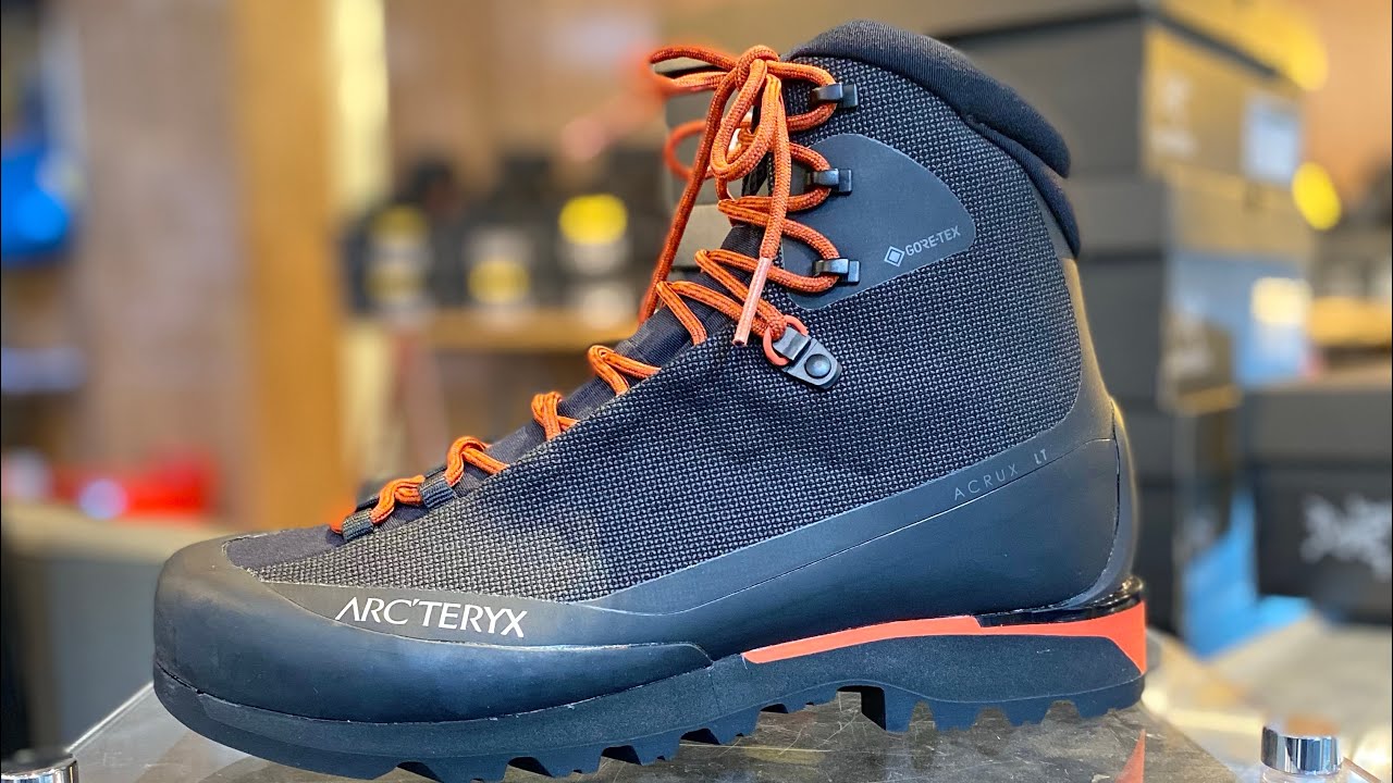 ARC'TERYX 】アークテリクスのトレッキングシューズ ACRUX LT GORE-TEX