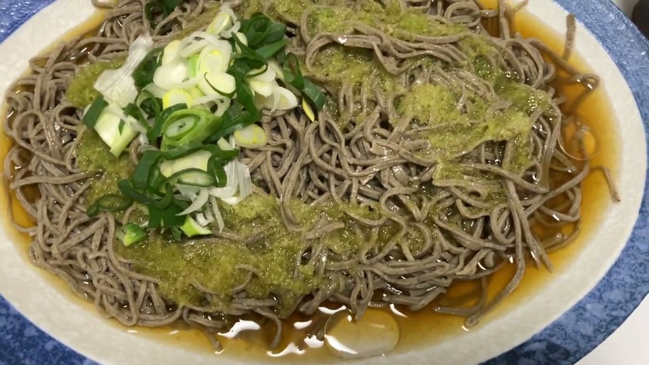 エンボスローラー生粉打ち蕎麦うんまい‼️ - YouTube