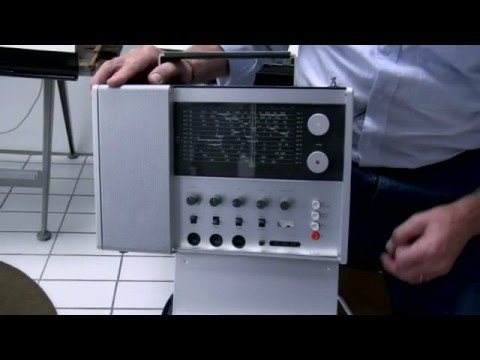 Braun T1000, designer Dieter Rams - Cold War Modern - YouTube