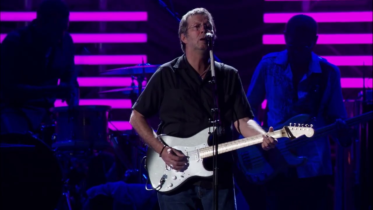 Eric Clapton - Wonderful Tonight - Live In San Diego (2007) - YouTube