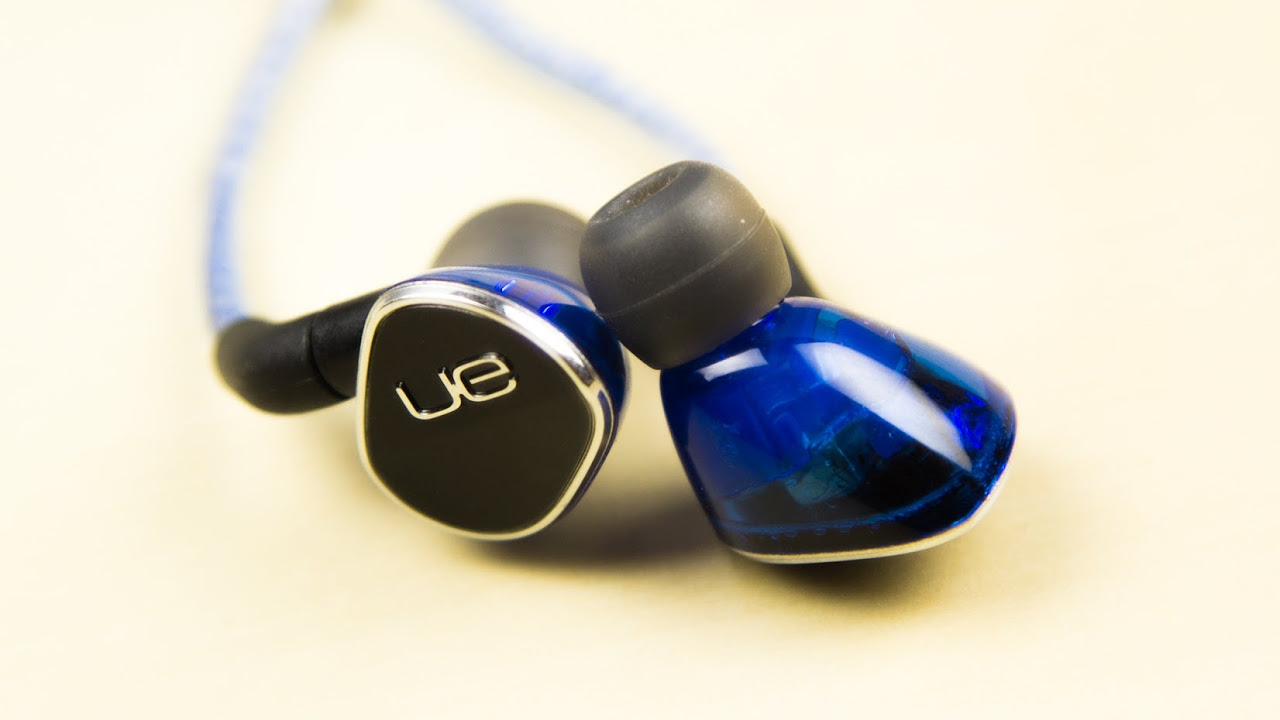 Logitech UE 900 In-Ear Headphone Review - YouTube