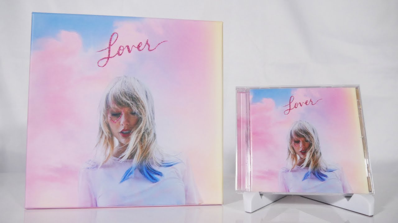 Taylor Swift - Lover Box Set Unboxing - YouTube