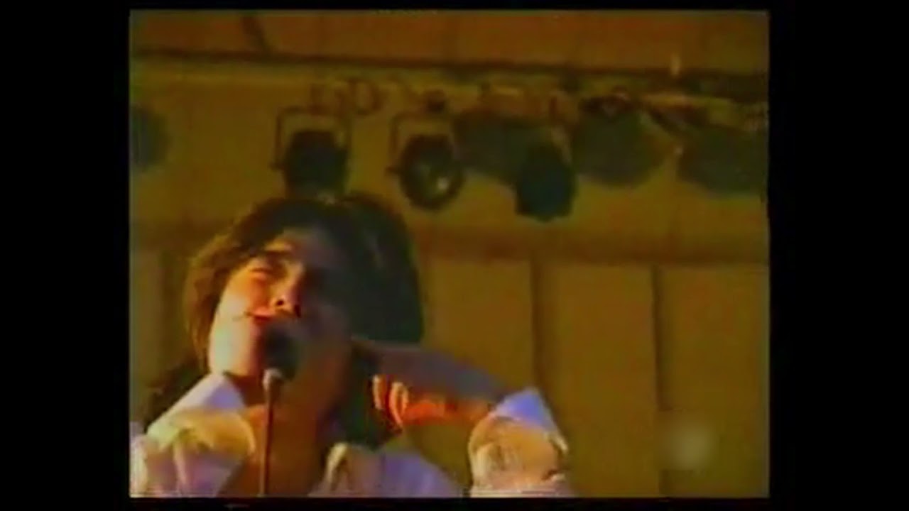 エレファントカシマシ - 友達がいるのさ - YouTube