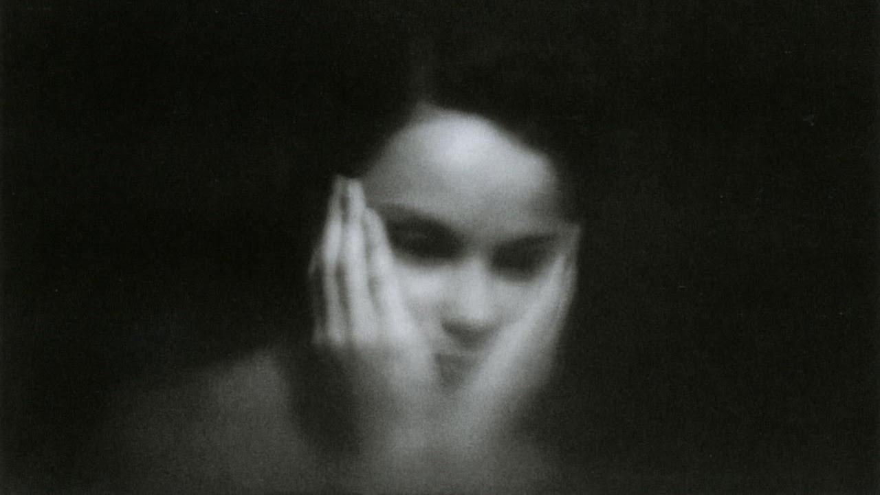 Saul Leiter - Early Black And White - YouTube