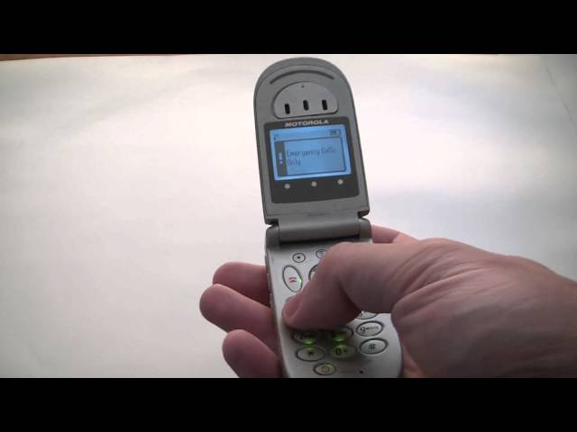 Vintage Motorola V-Series 66 Flip Cell Phone - YouTube