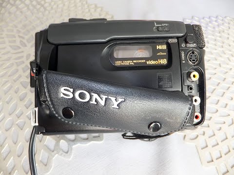 Sony CCD-TR705E Hi8 vintage camcorder no focus & distorted picture