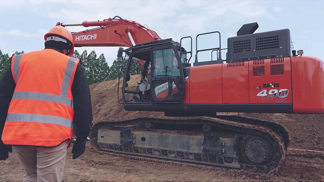 ZX490-7G Excavator Walkaround - YouTube