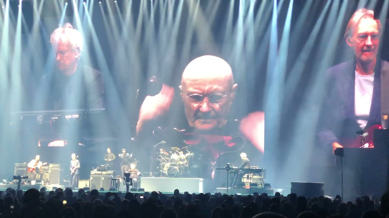 GENESIS Live in Montreal 2021 - Turn It On Again - YouTube