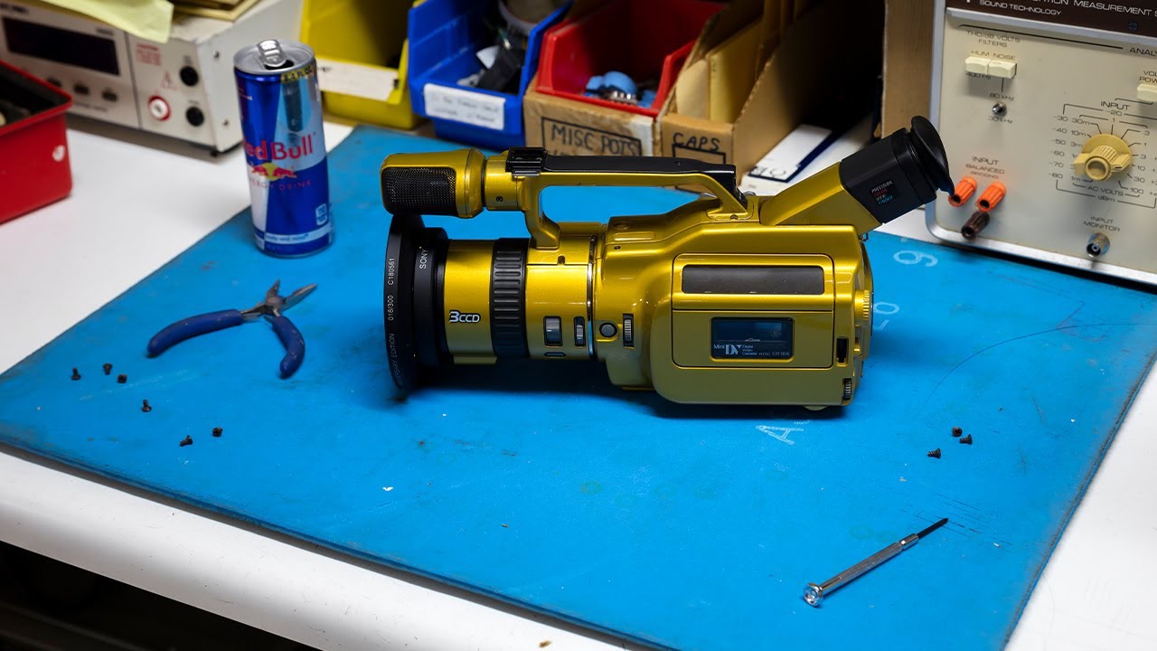 VX1000: The Story of Skateboarding's Most Iconic Camera - YouTube