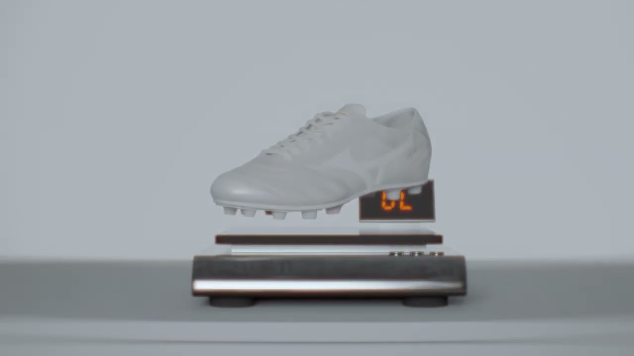 ミズノ モレリア誕生40周年記念 軽量スパイク モレリアUL / MIZUNO