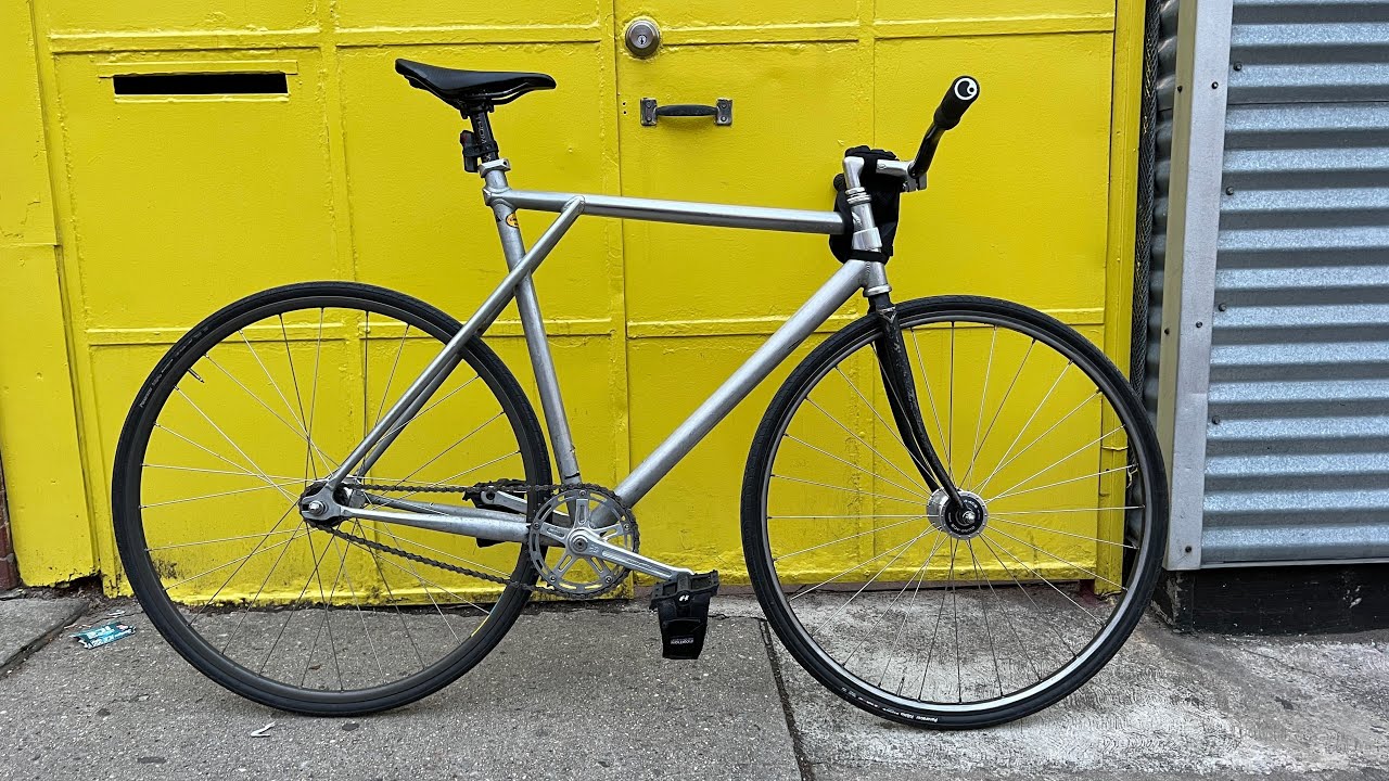 Fixed Gear Bike Check | Amir's GT Gutterball - YouTube