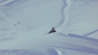 バックカントリーや雪山で違いを生むテクニカルなスノーウェア