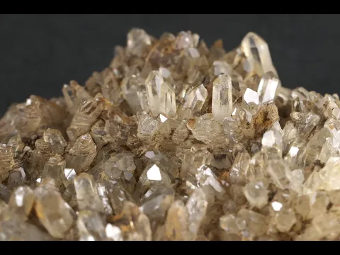 長野県茂来山産水晶クラスター290g｜国産天然石原石通販キラリ石