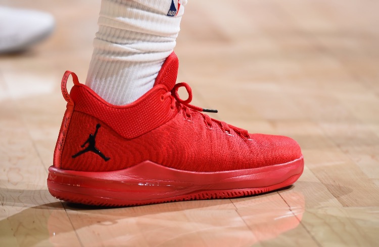 クリス・ポール 開幕戦はロケッツカラーのジョーダン CP3.X AEで出場