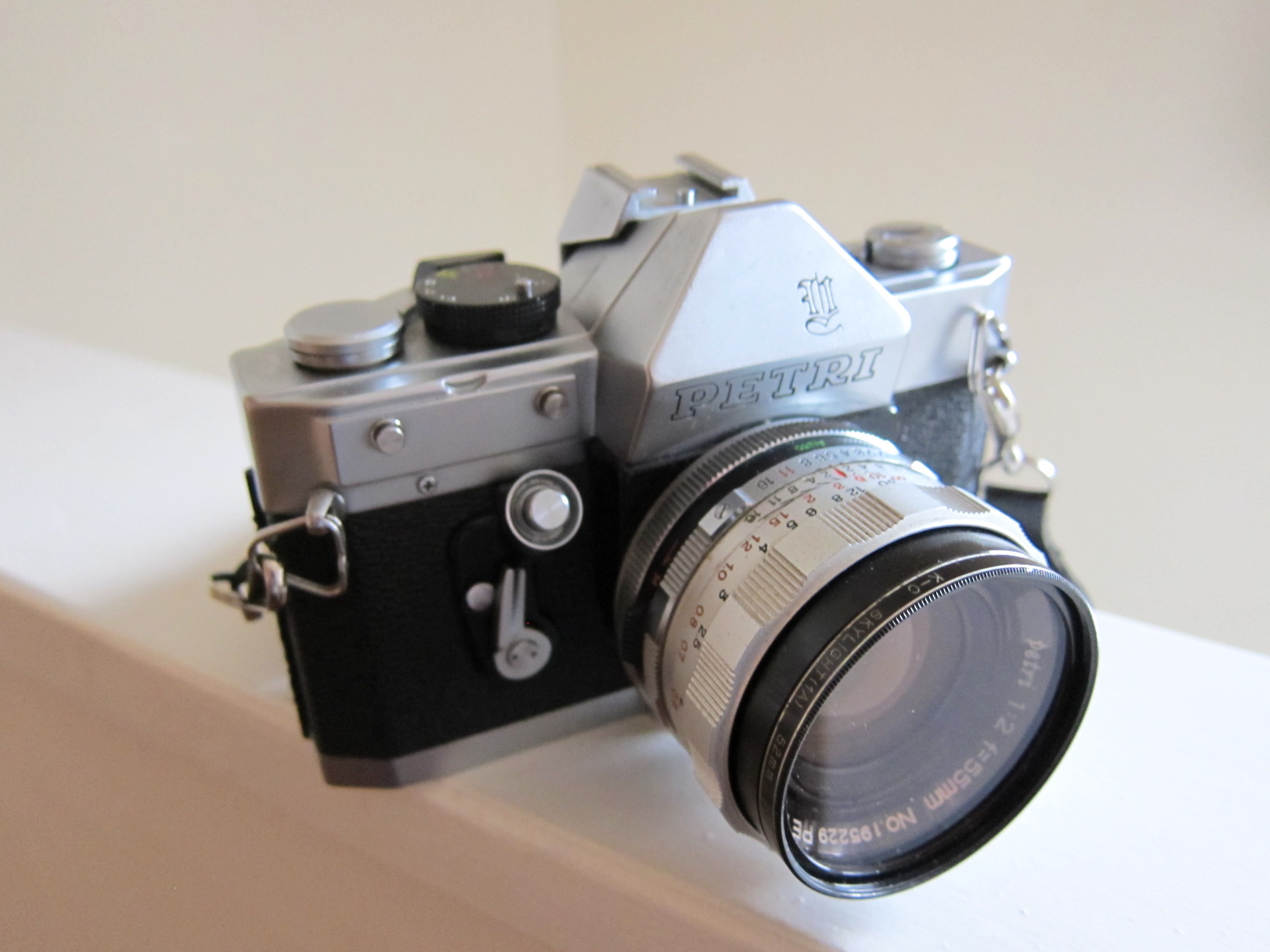 Petri V6 II – Camera Go Camera