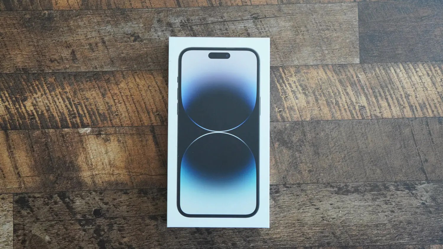 iPhone 14 Pro Max 開封レビュー。第1印象は正直微妙でべた褒め出来