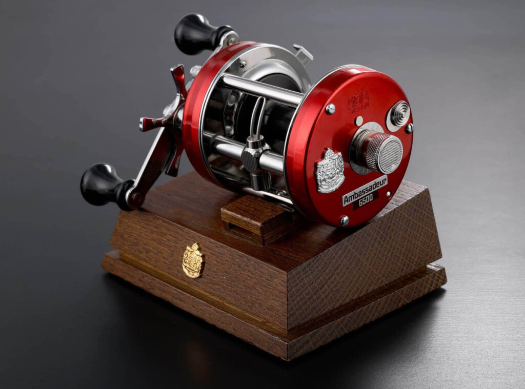 これにのせてウットリしたい】アンバサダー専用設計の木製スタンドが