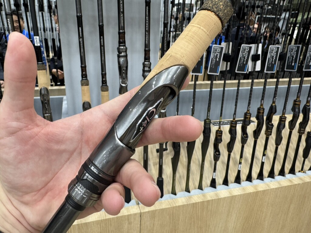 ズーム機構搭載モデルも】現代のロックフィッシュゲームに合わせた個性