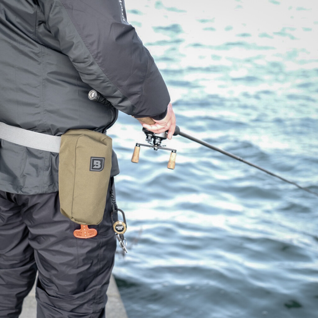 もっともコンパクトで、もっとも軽い。コスパも◎なブルーストームの