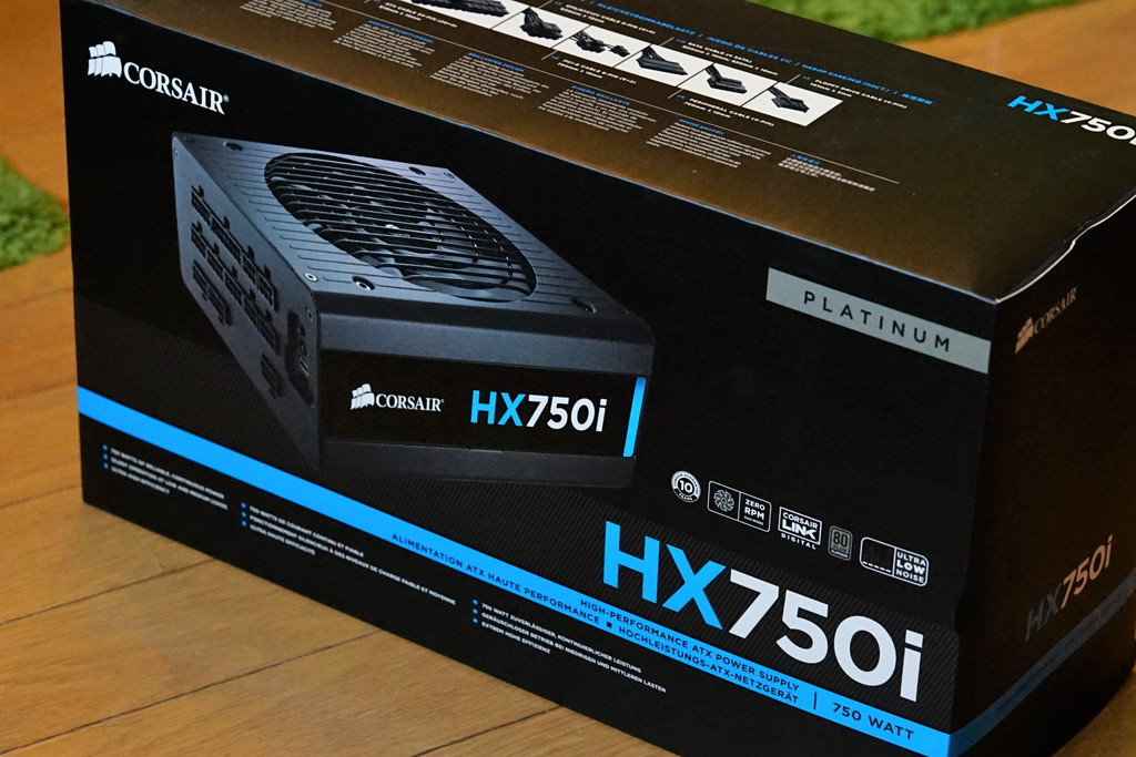 出費は痛いけど抜群の安心感。750W Platinum 電源ユニット Corsair