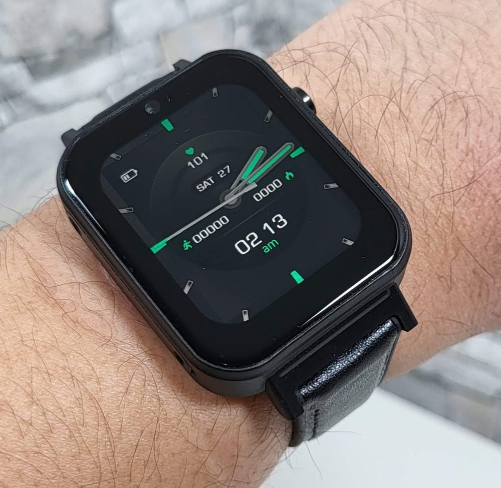 SIM対応カメラ付き防水Androidスマートウォッチ「ROGBID Brave