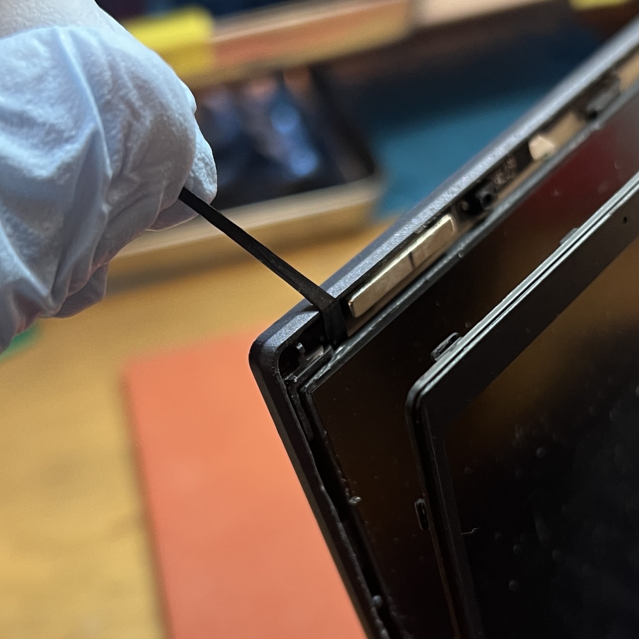 ASUS ExpertBook B9 B9450FA 液晶割れ パネル交換修理