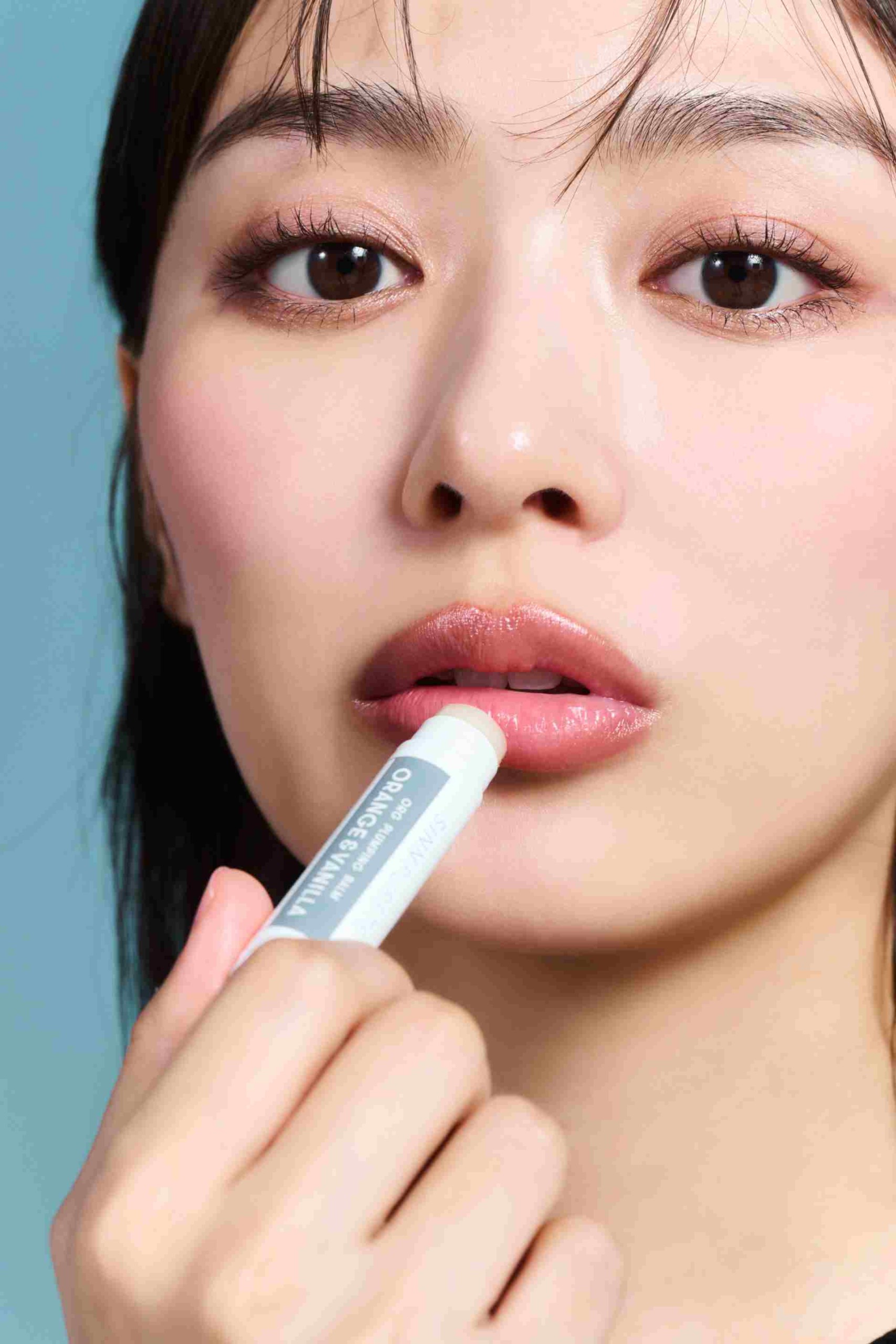 内田理央とSINN PURETÉがコラボ プランピングバーム2種とミニ香水