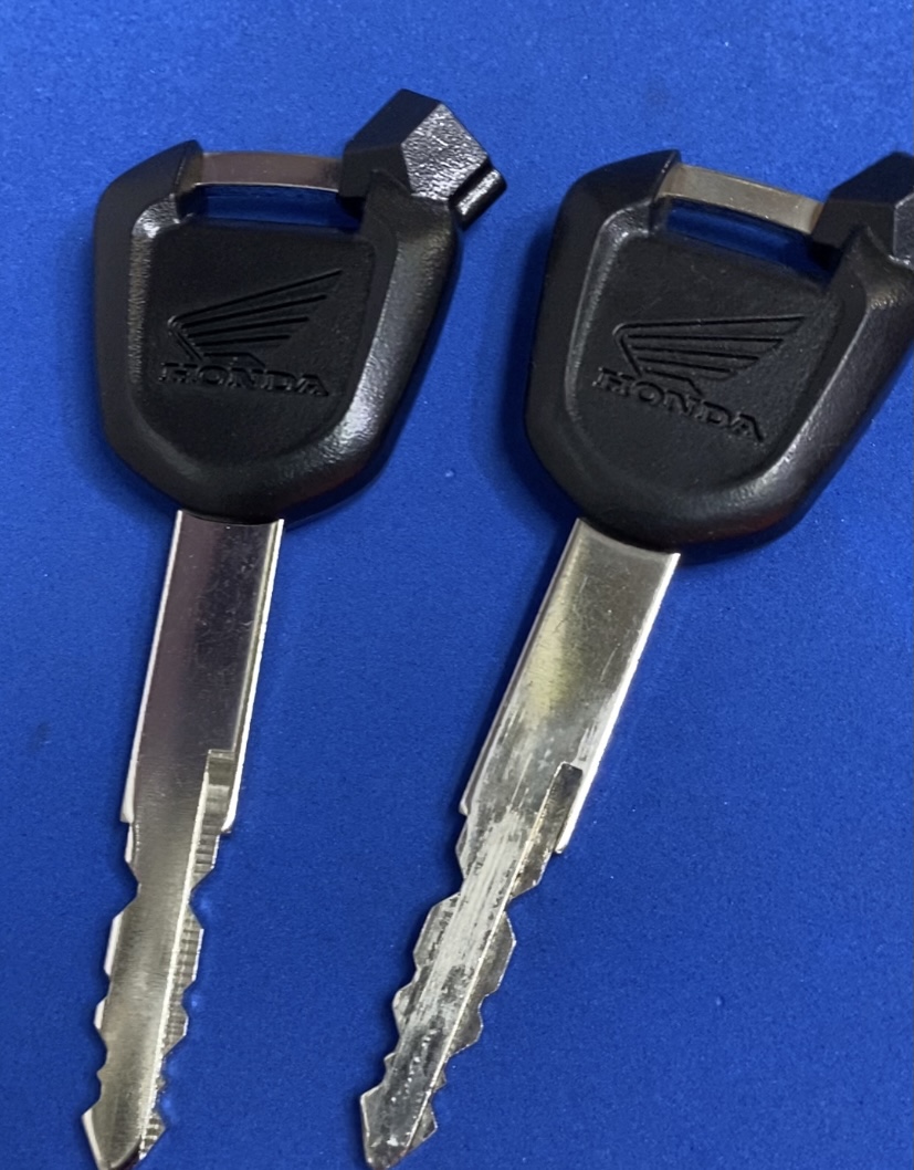 ホンダ【2代目PCX(JF56)】純正スペアキー作製 | 【キングリペアブログ】