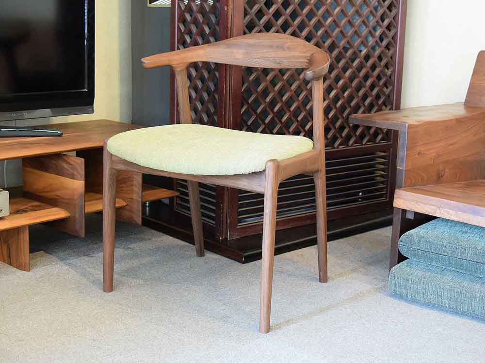 大川家具ウォールナット材無垢チェアー | 大川人気のおすすめ家具屋