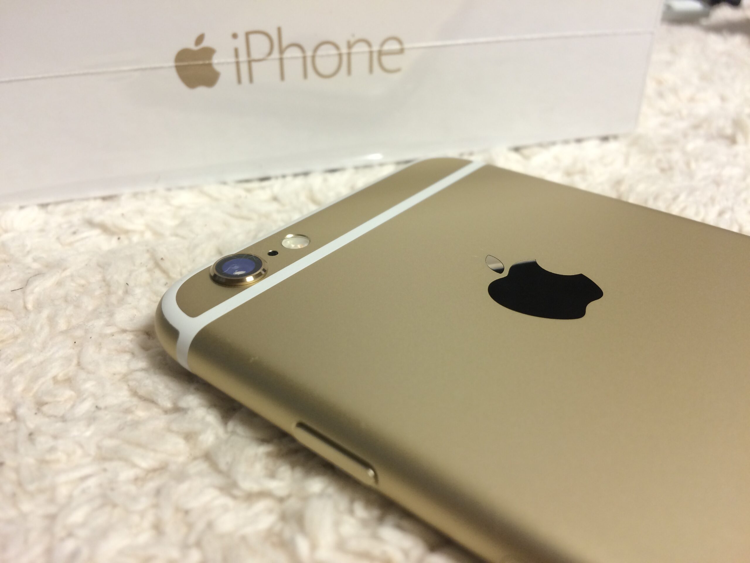 開封レビュー】iPhone6ゴールドSIMフリーが届きました