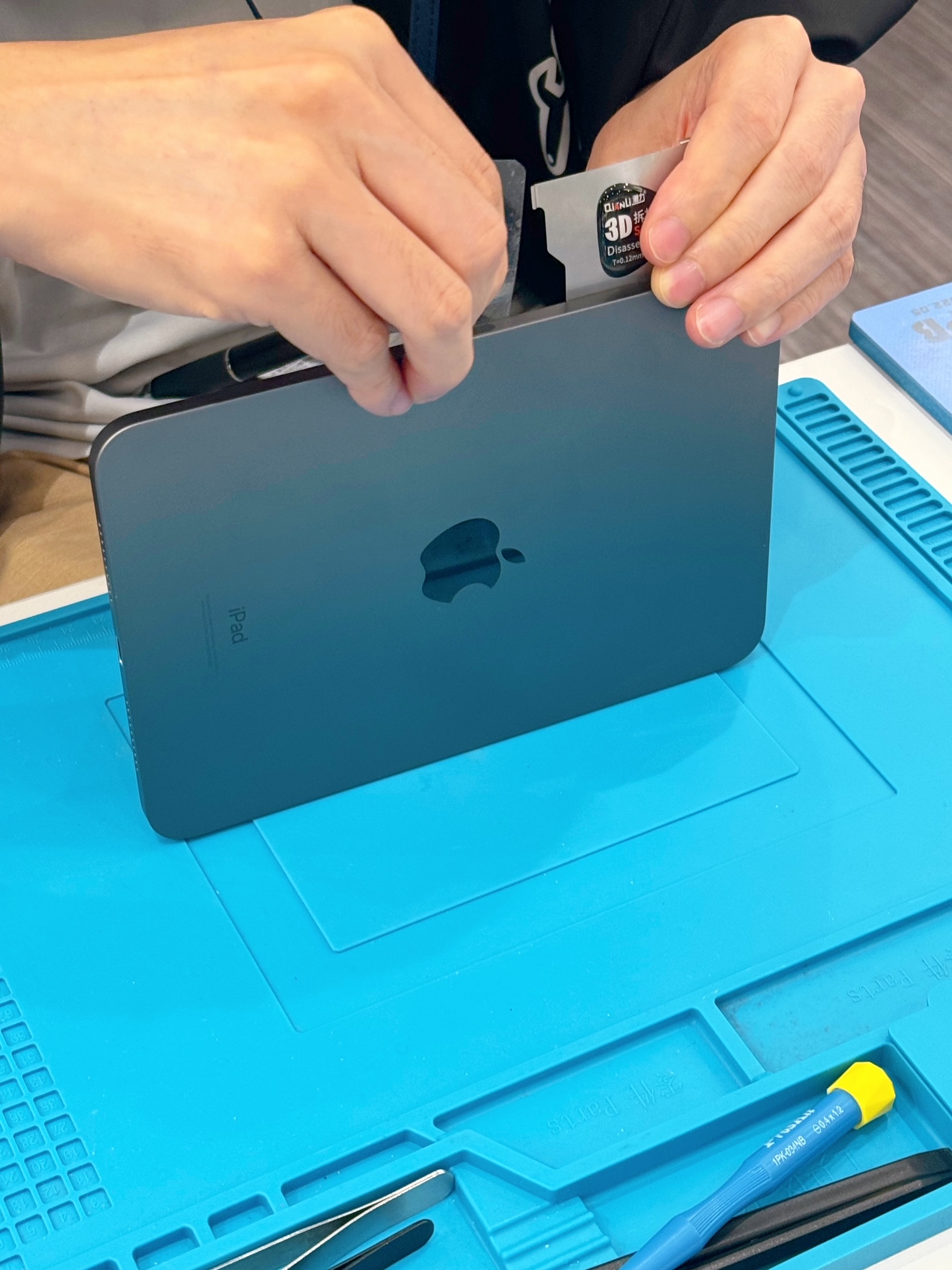 赤池店】iPad mini (第6世代)のバッテリー交換【豊田市西町よりお越し