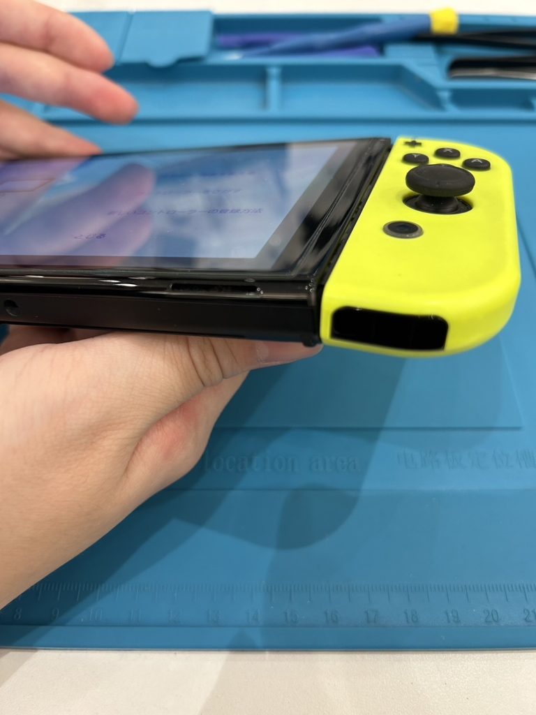 東郷店】Nintendo Switch（有機ELモデル） 壊れた本体レールの交換