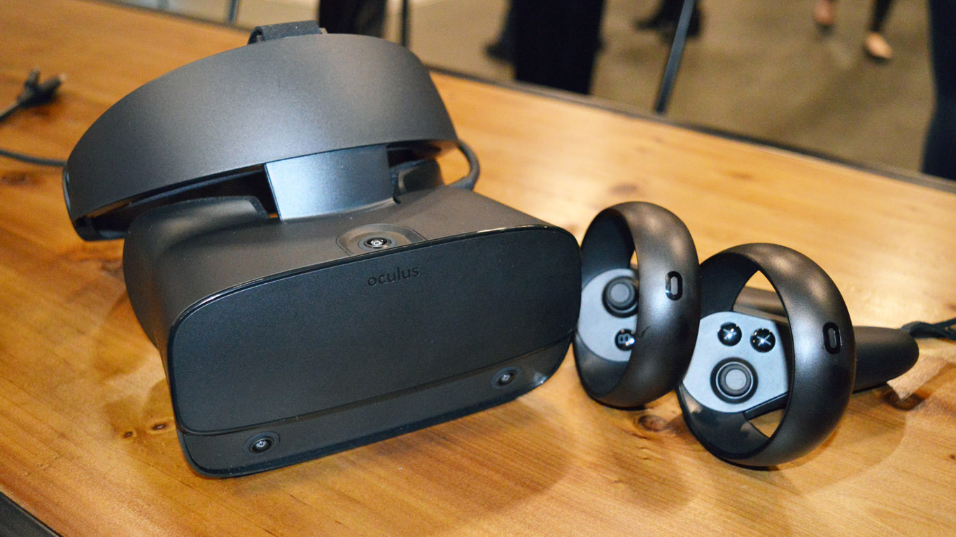 What is the Oculus Rift S? Read here description, specs, price and