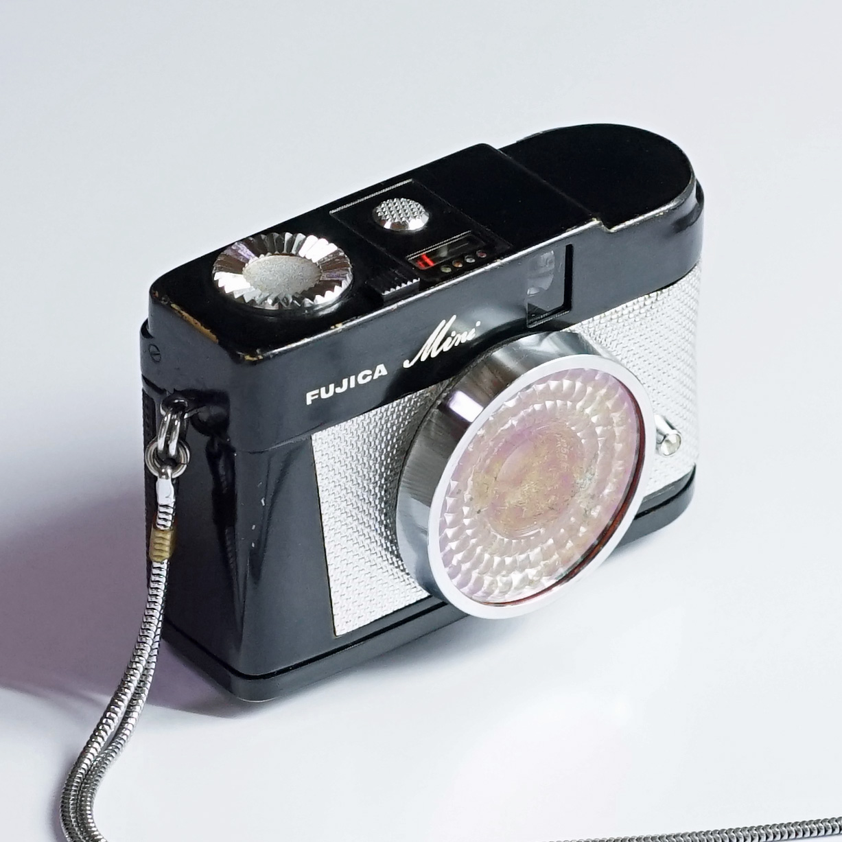 売り切れ FUJIFILM FUJICA MINI（中古 フィルムカメラ 35mm ハーフ