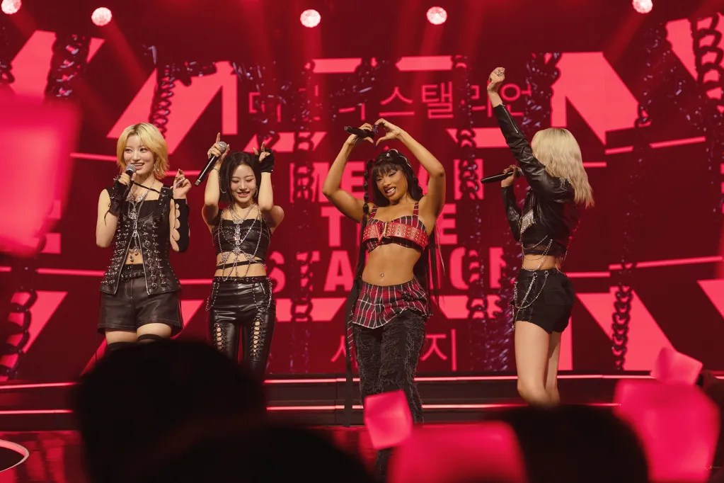 KPOPPED' Gets Awkward but Cute with K-pop Idols and Classic