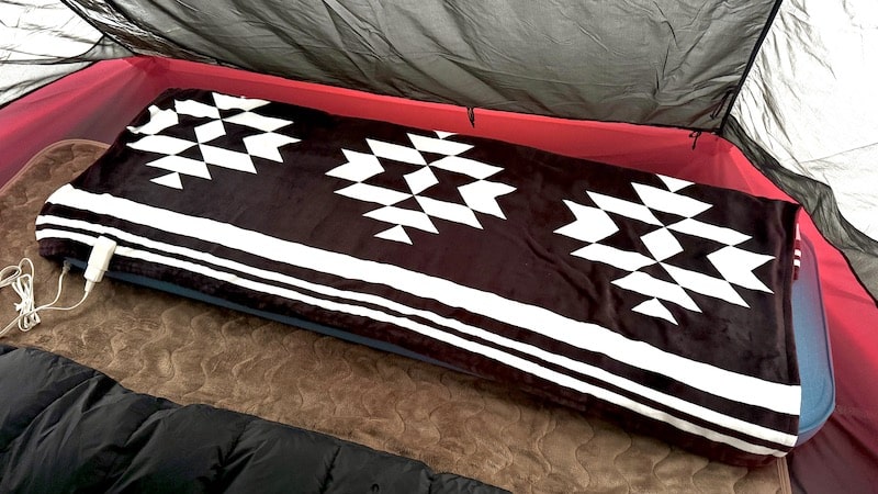 キャンプで電気毛布を使うならPowerArQ！ポータブル電源を使ってレビュー！