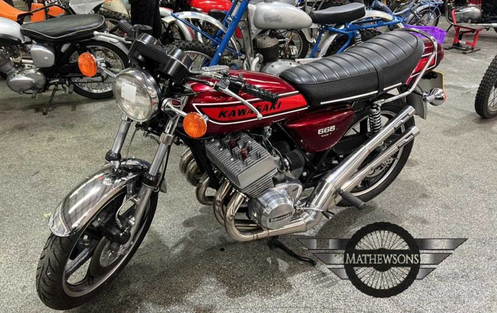 1999 Kawasaki Ninja ZX-7R | Bike-urious