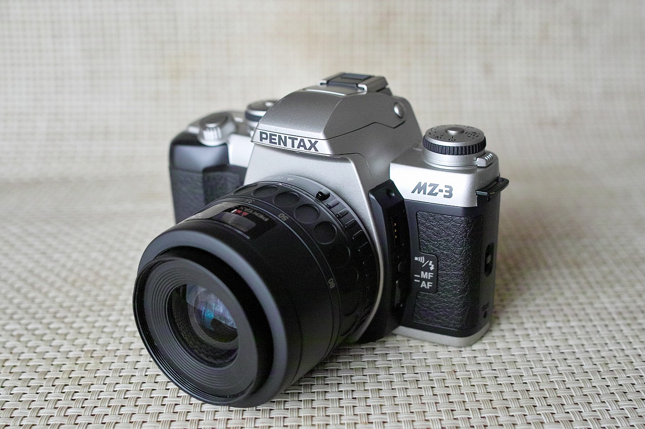 PENTAX MZ-3実写レビュー】ペンタックスMZ-3で撮影した白黒フィルムを