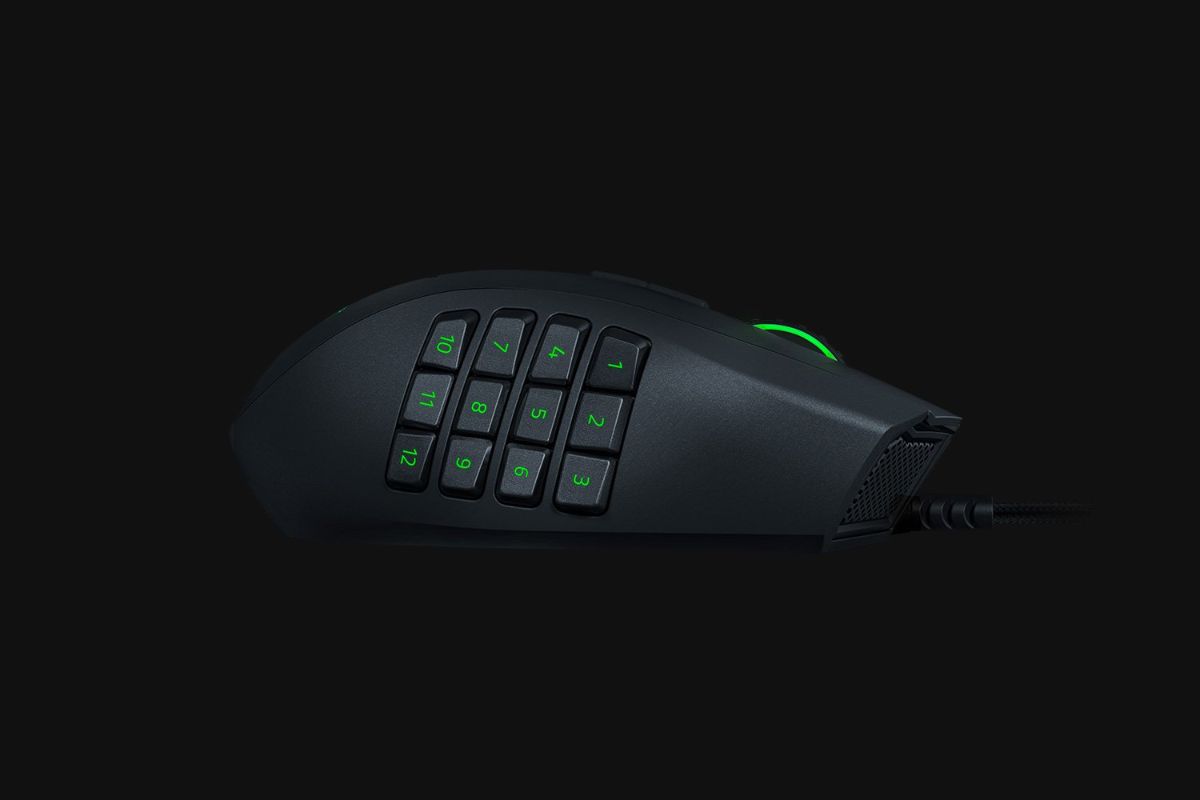 左利き専用ワイヤードマウス「Razer Naga Left-Handed Edition」を発表
