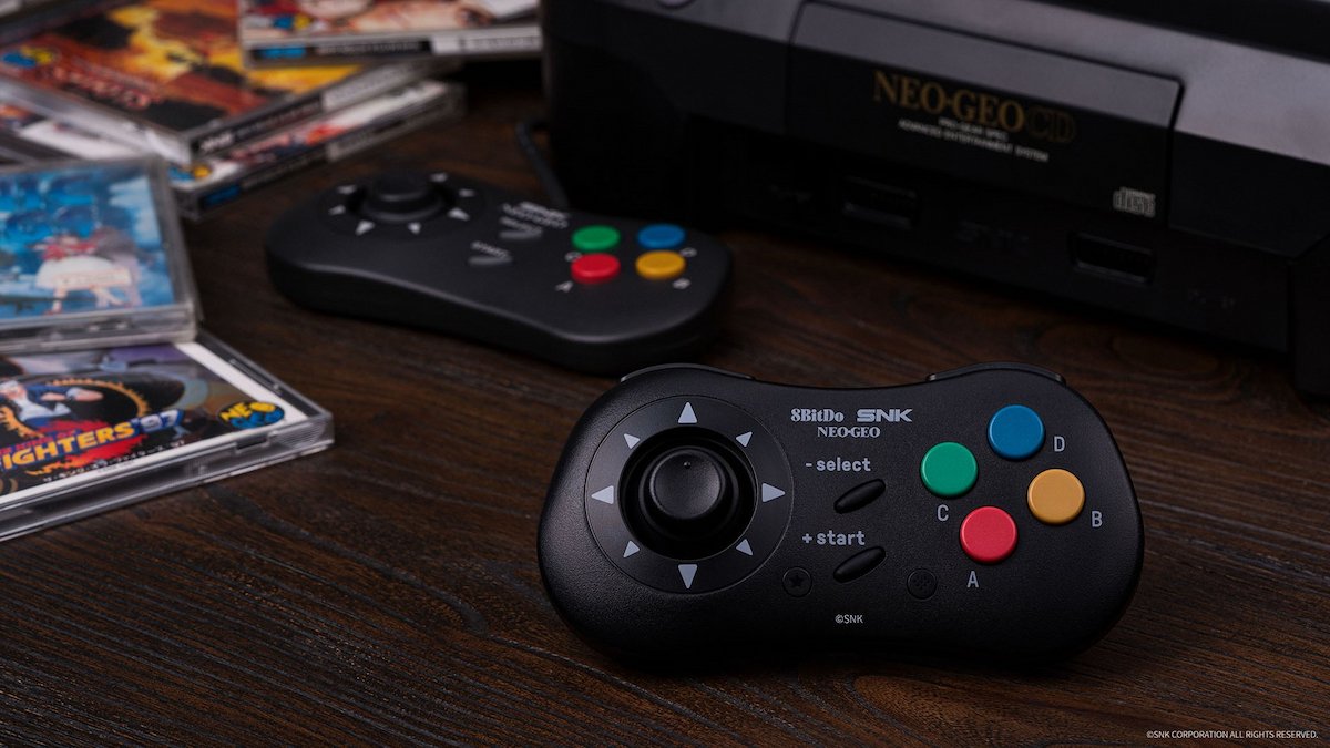 SNKオフィシャルライセンス！8BitDoから「NEOGEO Wireless Controller