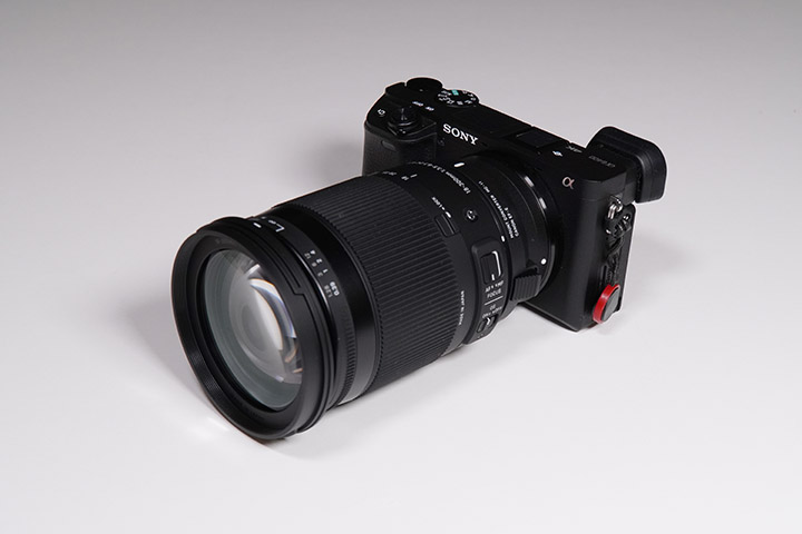 SIGMA 18-300mm F3.5-6.3 DC MACRO（CANON用APS-C用）をSONYα6400で使う
